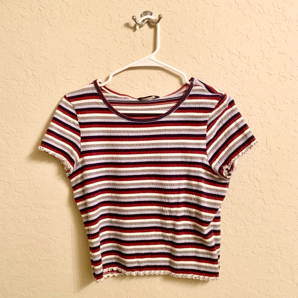 American Eagle Cropped Lattice Hem Top